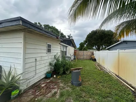 2930 Ne 10 Terrace Pompano Beach FL 33064