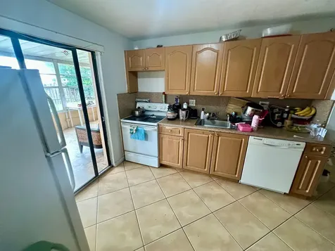 2930 Ne 10 Terrace Pompano Beach FL 33064
