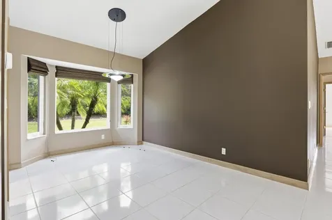 8776 Man O War Road Palm Beach Gardens FL 33418