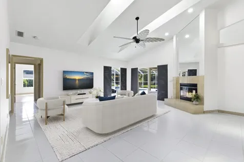 8776 Man O War Road Palm Beach Gardens FL 33418