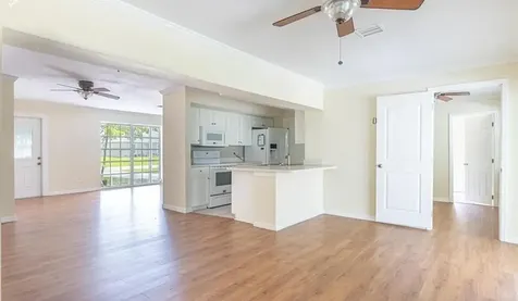1010 Se Euclid Lane Port Saint Lucie FL 34983