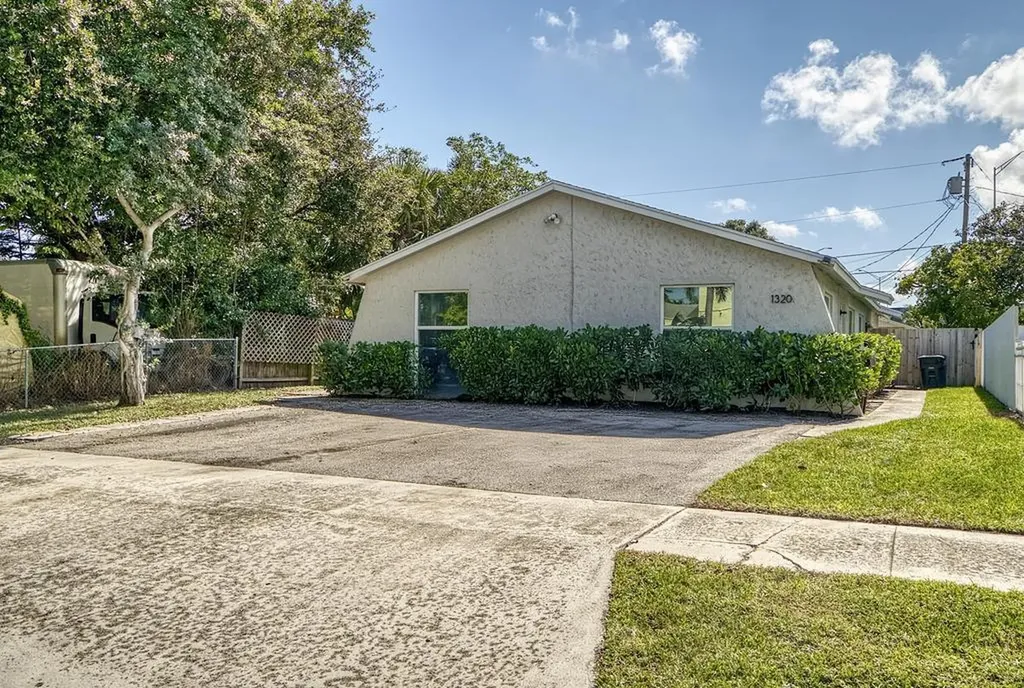 1320 Wellington Street West Palm Beach FL 33401