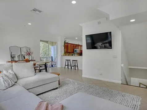 2850 S Oasis Drive Boynton Beach FL 33426