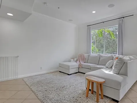 2850 S Oasis Drive Boynton Beach FL 33426