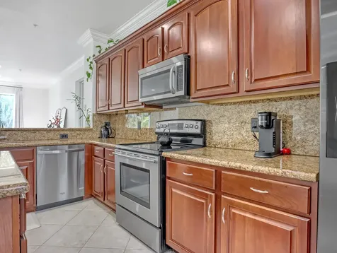 2850 S Oasis Drive Boynton Beach FL 33426