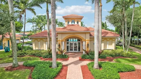 2850 S Oasis Drive Boynton Beach FL 33426