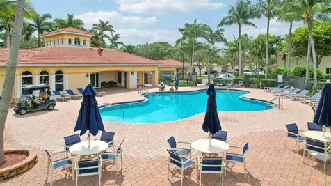 2850 S Oasis Drive Boynton Beach FL 33426