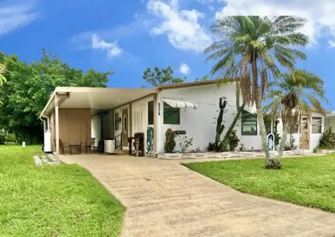 6226 S Joshua Lane Lake Worth FL 33462