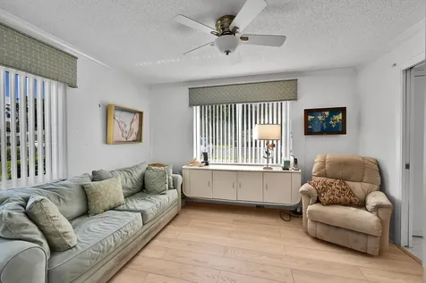 13791 Flora Place Delray Beach FL 33484