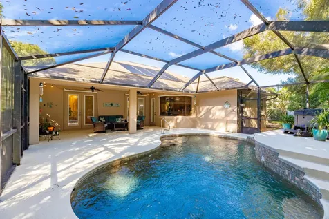 502 34th Avenue Vero Beach FL 32968