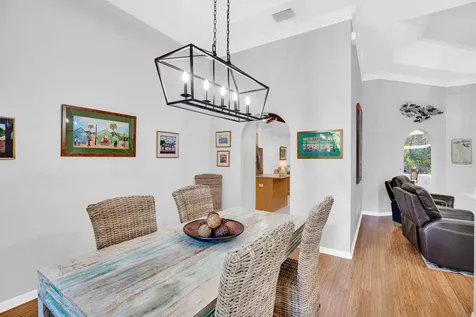 502 34th Avenue Vero Beach FL 32968