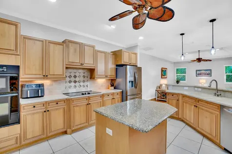 502 34th Avenue Vero Beach FL 32968