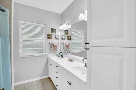 502 34th Avenue Vero Beach FL 32968