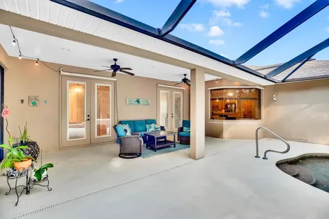 502 34th Avenue Vero Beach FL 32968