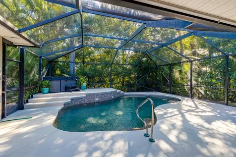 502 34th Avenue Vero Beach FL 32968