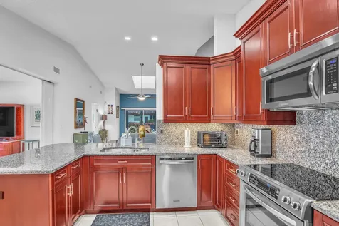 6099 Waldwick Circle Delray Beach FL 33484