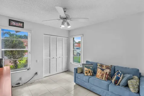6099 Waldwick Circle Delray Beach FL 33484