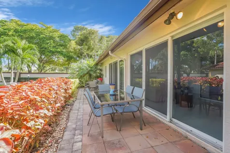 6099 Waldwick Circle Delray Beach FL 33484