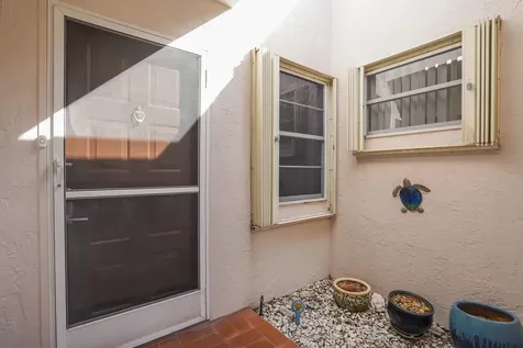6099 Waldwick Circle Delray Beach FL 33484