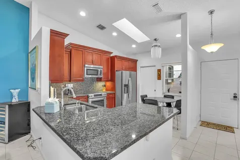 6099 Waldwick Circle Delray Beach FL 33484