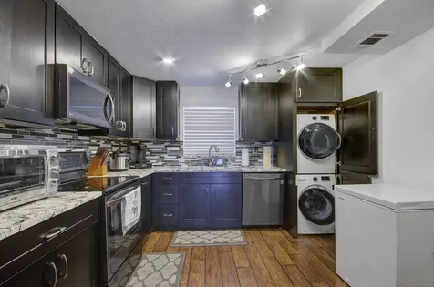 3040 Lake Shore Drive Riviera Beach FL 33404