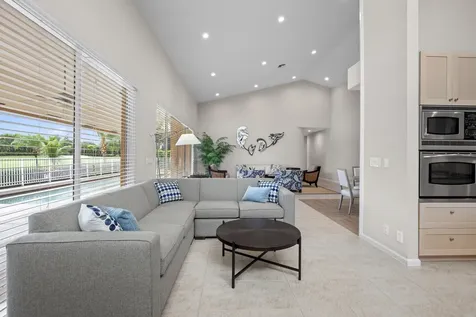 10670 Stonebridge Boulevard Boca Raton FL 33498