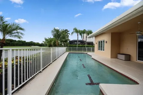 10670 Stonebridge Boulevard Boca Raton FL 33498