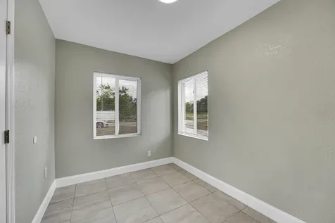 304 N 28th Street Fort Pierce FL 34947
