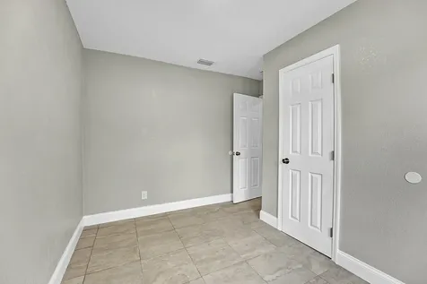 304 N 28th Street Fort Pierce FL 34947