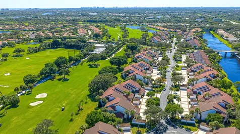 16648 Traders Crossing Jupiter FL 33477