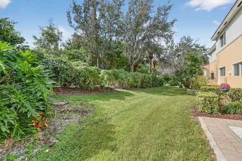 7476 Sarentino Lane Boynton Beach FL 33437
