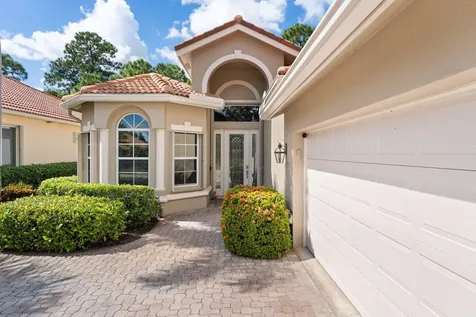9132 Pumpkin Ridge Port Saint Lucie FL 34986