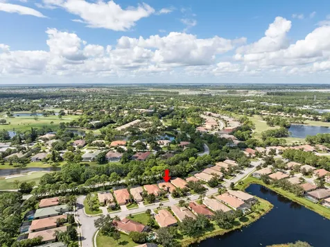 9132 Pumpkin Ridge Port Saint Lucie FL 34986