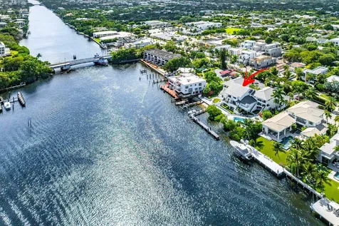 931 Palm Trail Delray Beach FL 33483