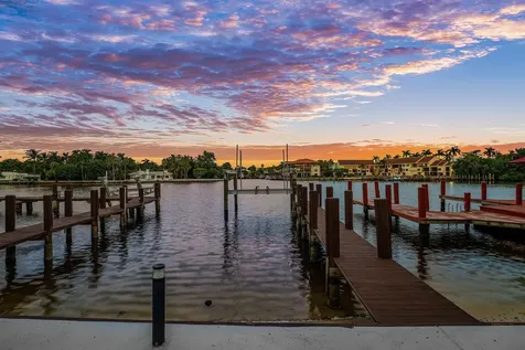 931 Palm Trail Delray Beach FL 33483