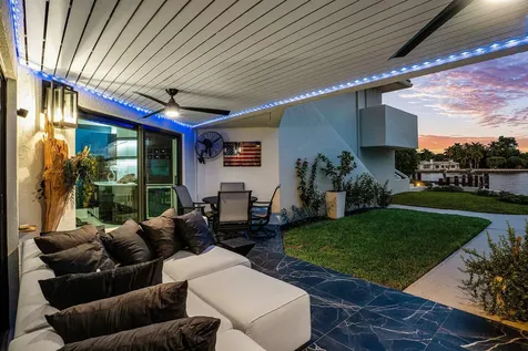 931 Palm Trail Delray Beach FL 33483