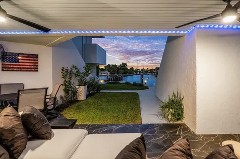 931 Palm Trail Delray Beach FL 33483