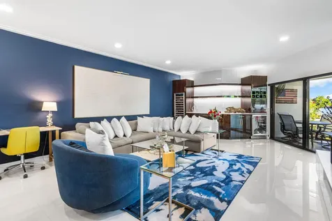 931 Palm Trail Delray Beach FL 33483