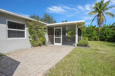 9540 Richmond Circle Boca Raton FL 33434