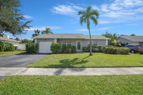 9540 Richmond Circle Boca Raton FL 33434