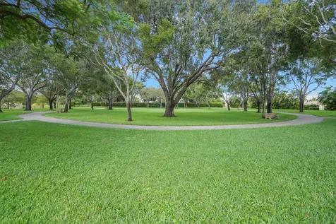 9540 Richmond Circle Boca Raton FL 33434