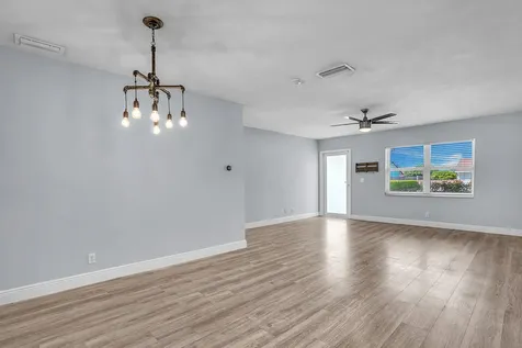 9540 Richmond Circle Boca Raton FL 33434