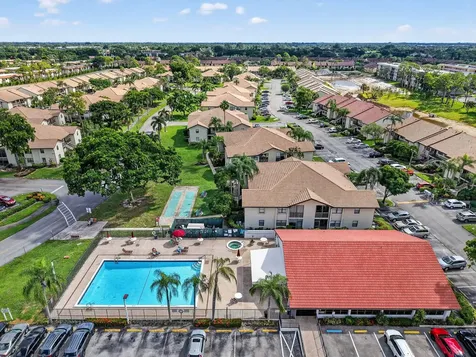 7642 Tahiti Lane Lake Worth FL 33467