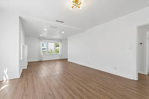 120 Nw 4th Avenue Boynton Beach FL 33435
