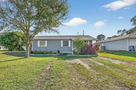 1140 11th Terrace Vero Beach FL 32962