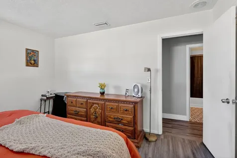 1140 11th Terrace Vero Beach FL 32962