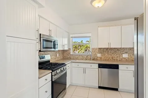 1001 SE 5 Avenue Pompano Beach FL 33060