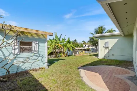 1001 SE 5 Avenue Pompano Beach FL 33060