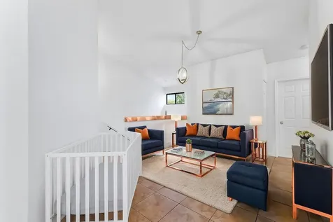 5 Via De Casas Sur Boynton Beach FL 33426