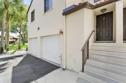 5 Via De Casas Sur Boynton Beach FL 33426